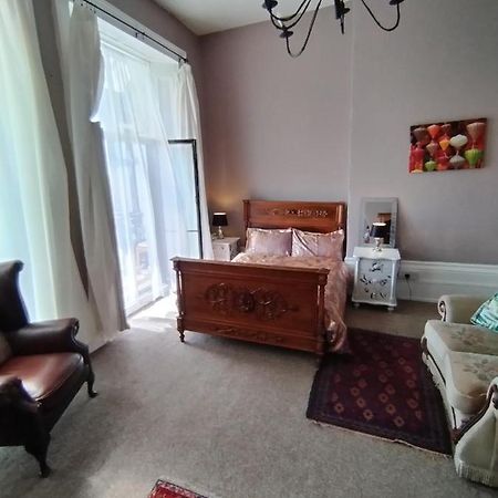 Sea View Studio Flat With Balcony, Parking Appartement Dover Buitenkant foto