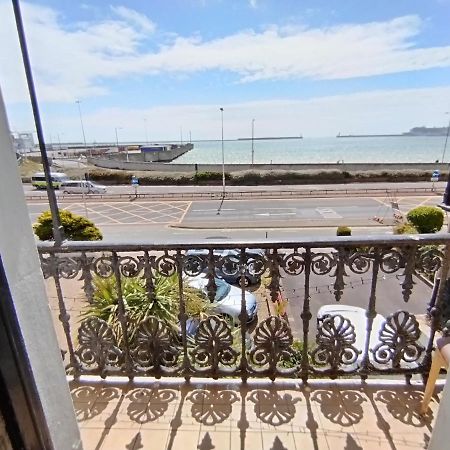 Sea View Studio Flat With Balcony, Parking Appartement Dover Buitenkant foto