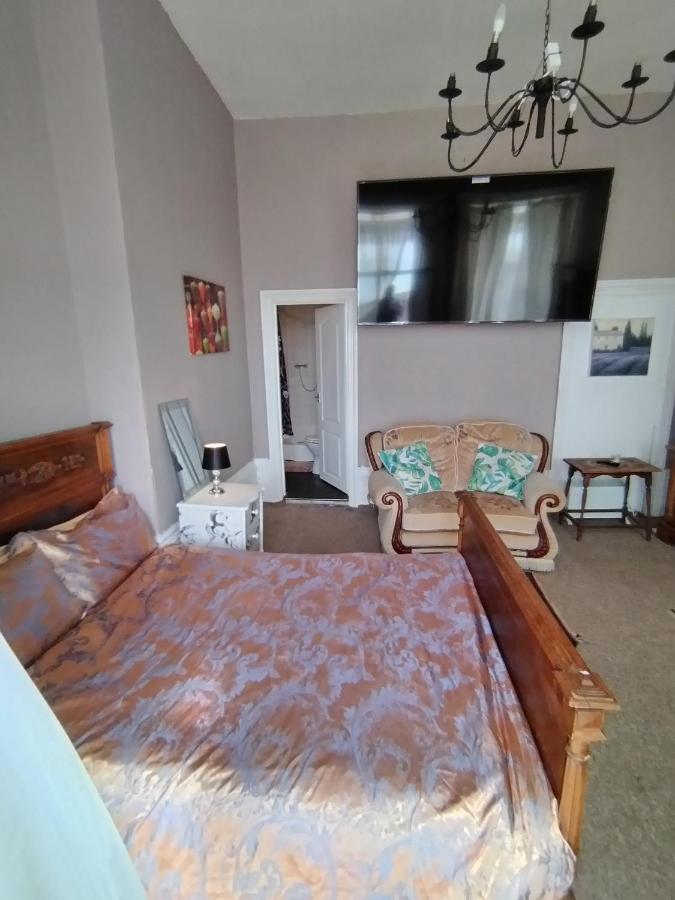 Sea View Studio Flat With Balcony, Parking Appartement Dover Buitenkant foto