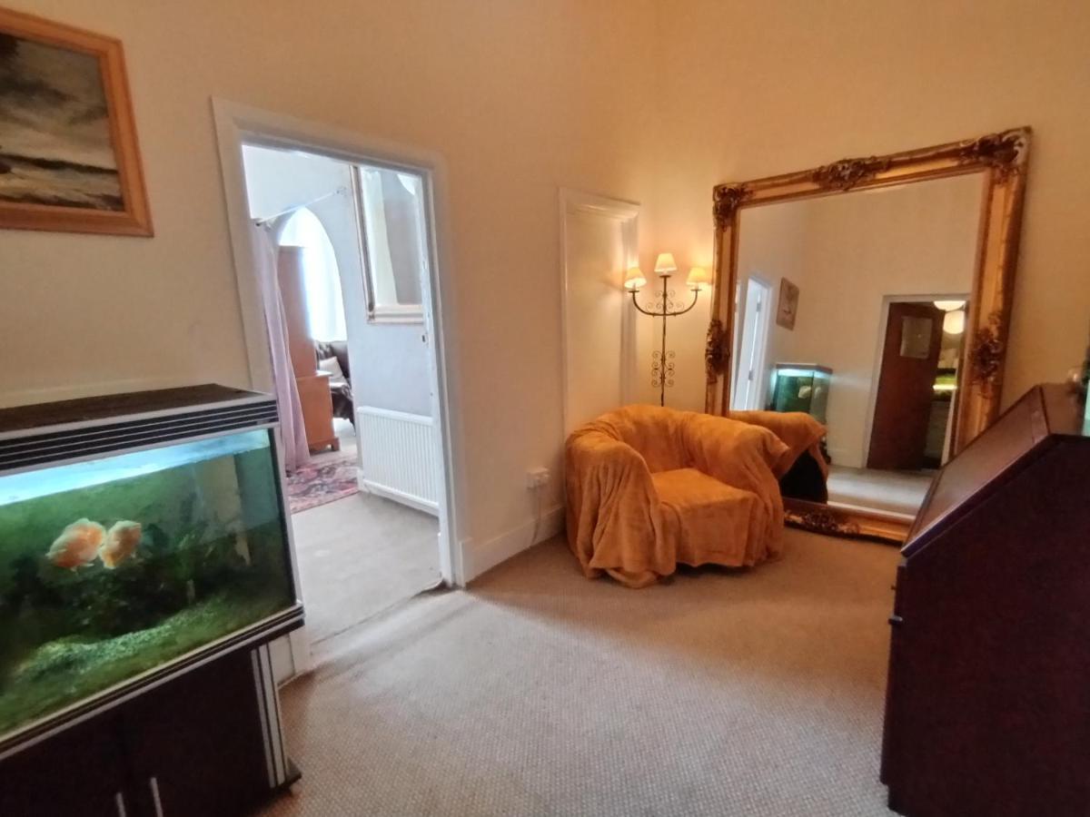 Sea View Studio Flat With Balcony, Parking Appartement Dover Buitenkant foto